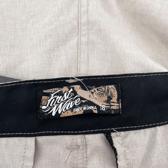 First Waves Boys Rip Stop Cargo Shorts Size 18 Khaki - Picture 6 of 6